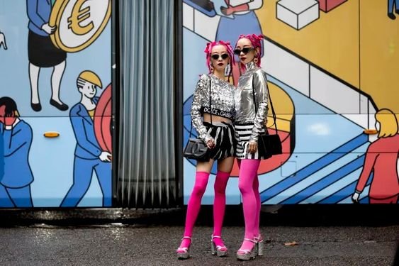 FASHION WEEK'S STREET STYLE STARS: AYA AND AMI SUZUKI