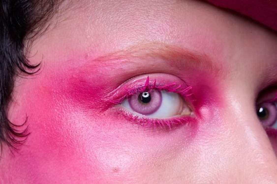 DRAMATIC PINK HAUTE COUTURE EYES