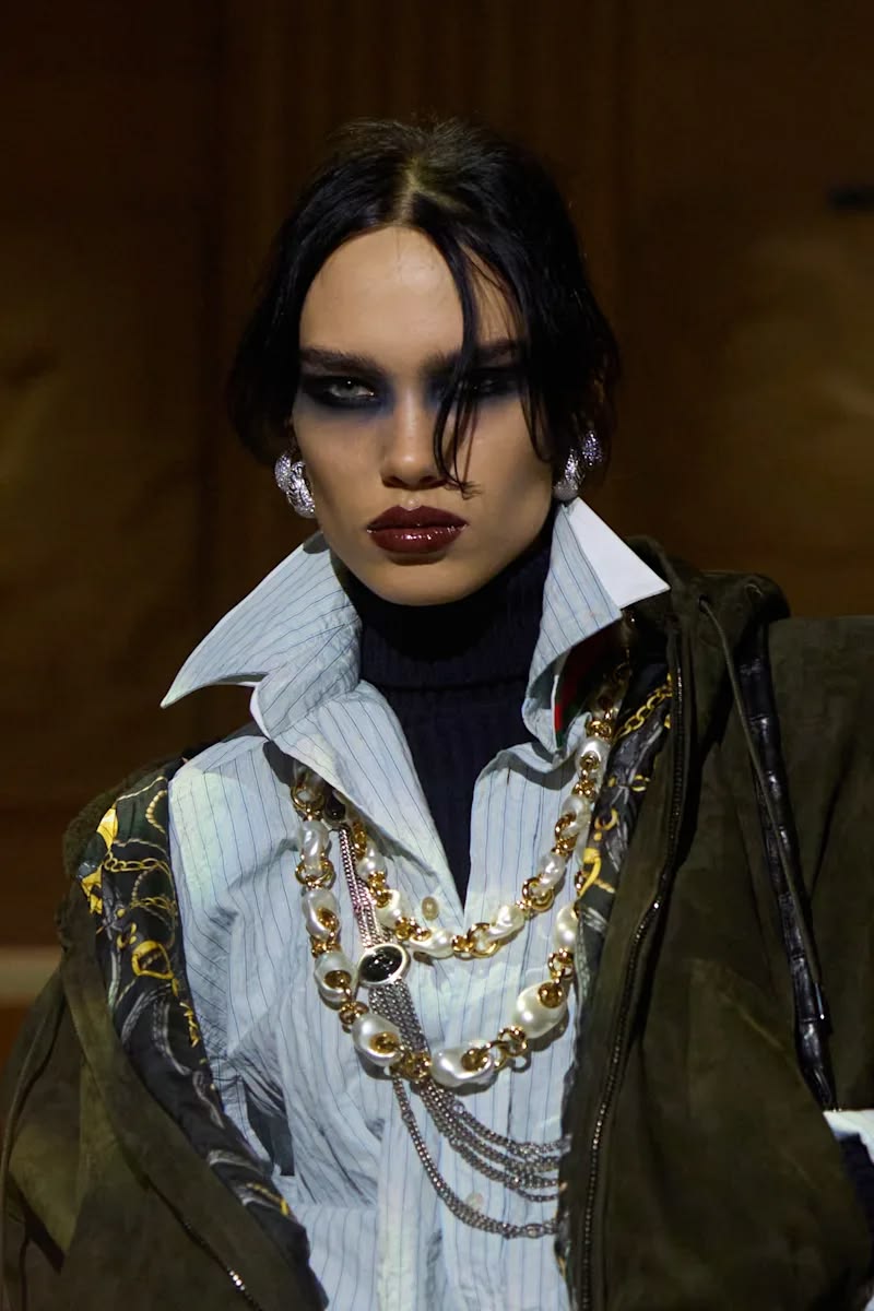 Gucci Store Show smoky-eye and dark-lip beauty look